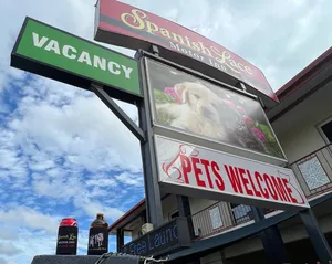 CustomPhoneWalletsNow.com