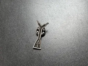 CustomPhoneWalletsNow.com - Soft Enamel Pin