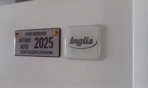 CustomPhoneWalletsNow.com