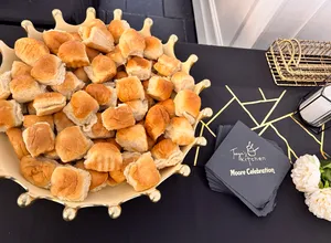 CustomPhoneWalletsNow.com - Custom Beverage Napkin