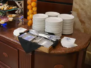 CustomPhoneWalletsNow.com - Custom Beverage Napkin