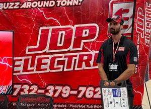 CustomPhoneWalletsNow.com