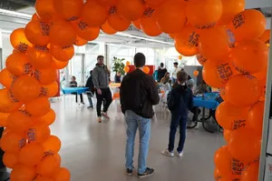 CustomPhoneWalletsNow.com