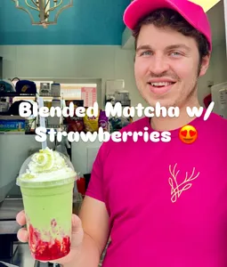 CustomPhoneWalletsNow.com