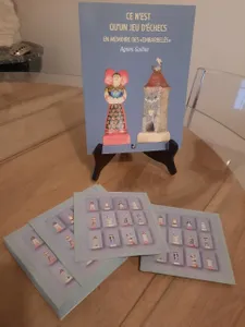 CustomPhoneWalletsNow.com - Custom Beverage Napkin