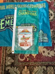 CustomPhoneWalletsNow.com - Podium Banners