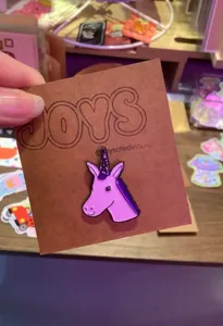 CustomPhoneWalletsNow.com - Soft Enamel Pin