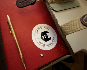 CustomPhoneWalletsNow.com - Circle Stickers