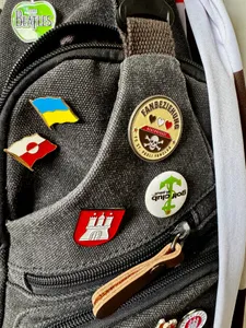 CustomPhoneWalletsNow.com - Soft Enamel Pin