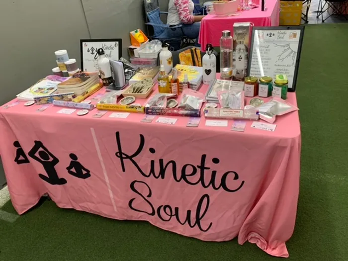 CustomPhoneWalletsNow.com