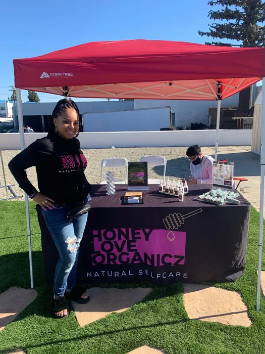 CustomPhoneWalletsNow.com