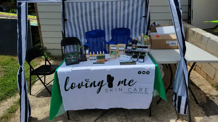 CustomPhoneWalletsNow.com