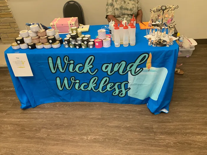 CustomPhoneWalletsNow.com