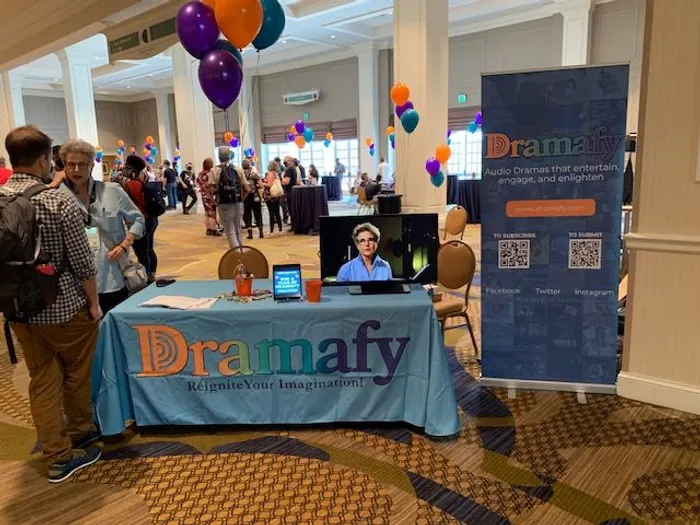 CustomPhoneWalletsNow.com