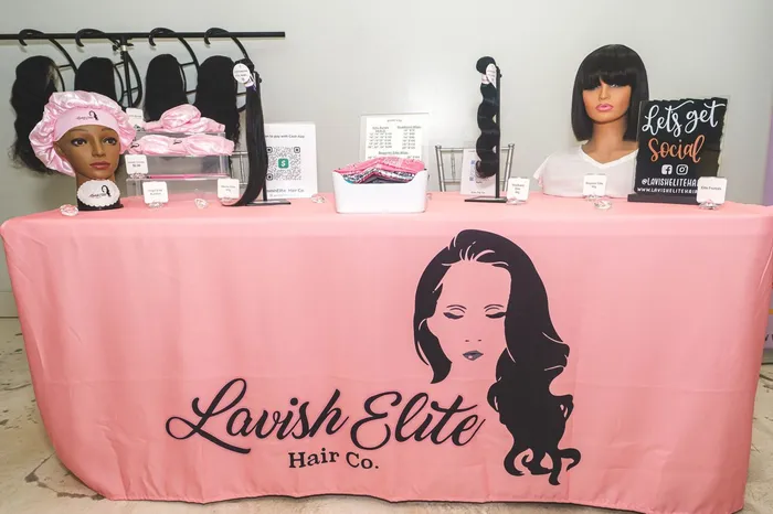 CustomPhoneWalletsNow.com