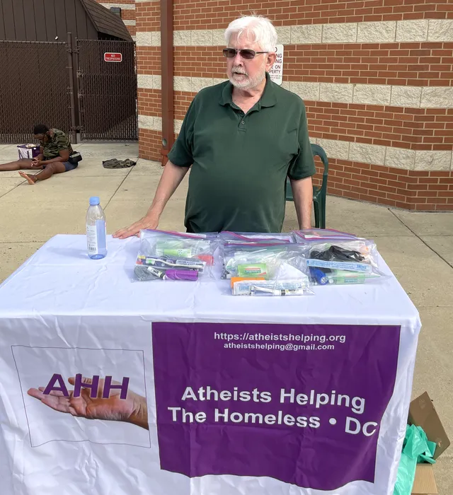 CustomPhoneWalletsNow.com