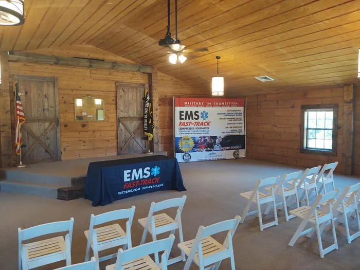 CustomPhoneWalletsNow.com