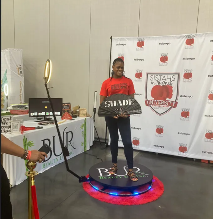 CustomPhoneWalletsNow.com