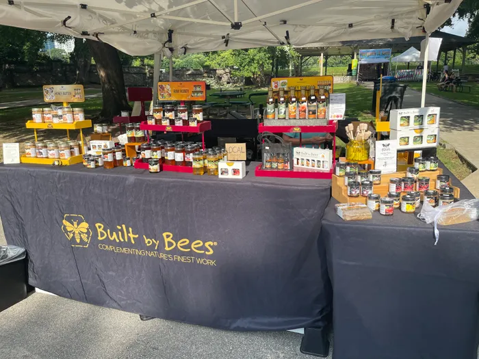 CustomPhoneWalletsNow.com