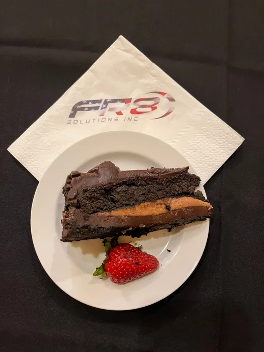 CustomPhoneWalletsNow.com