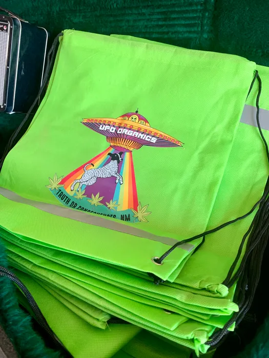 CustomPhoneWalletsNow.com