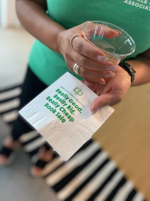 CustomPhoneWalletsNow.com