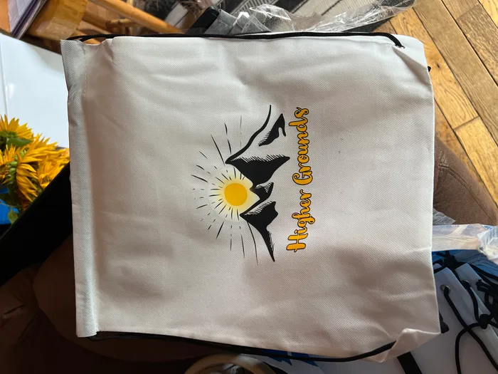 CustomPhoneWalletsNow.com