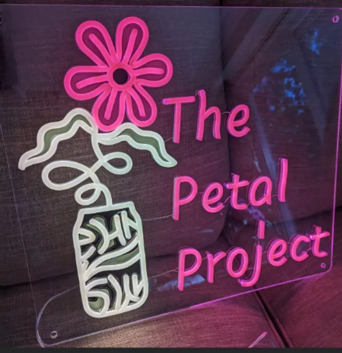 CustomPhoneWalletsNow.com