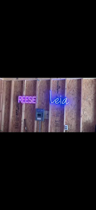 CustomPhoneWalletsNow.com