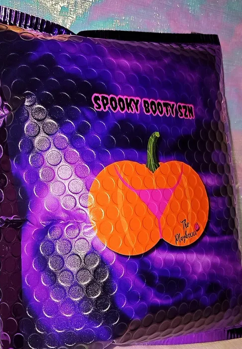 CustomPhoneWalletsNow.com