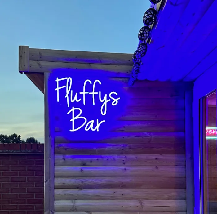 CustomPhoneWalletsNow.com - Custom Neon Sign