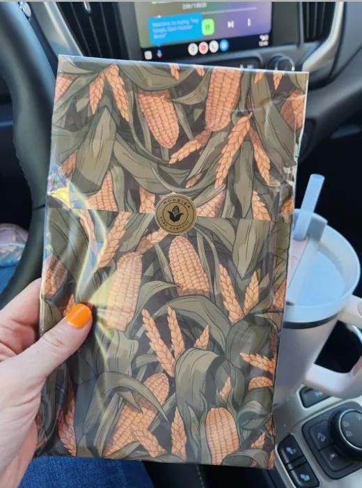 CustomPhoneWalletsNow.com - Custom Poly Mailer