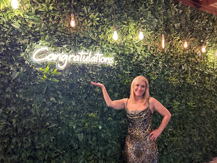 CustomPhoneWalletsNow.com - Custom Neon Sign