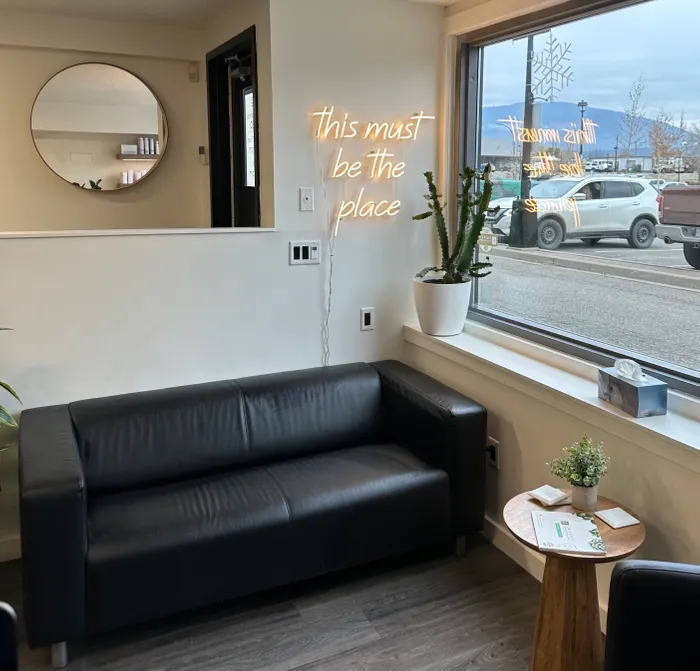 CustomPhoneWalletsNow.com - Custom Neon Sign