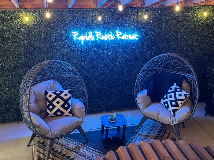 CustomPhoneWalletsNow.com - Custom Neon Sign