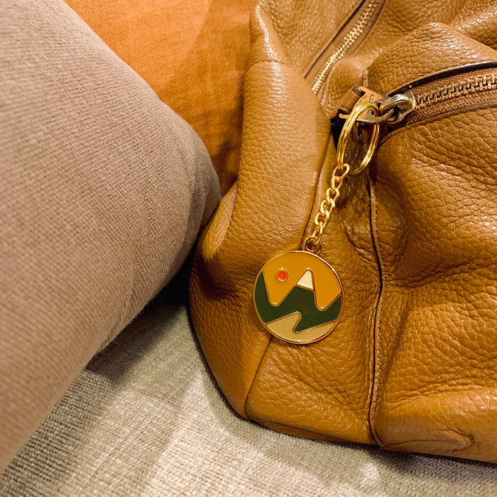 CustomPhoneWalletsNow.com - Metal Keychain