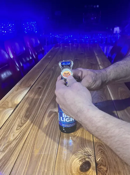 CustomPhoneWalletsNow.com - Bottle Opener Keychain