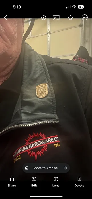 CustomPhoneWalletsNow.com - Die Struck Pin