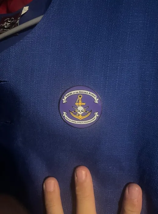 CustomPhoneWalletsNow.com - Hard Enamel Pin