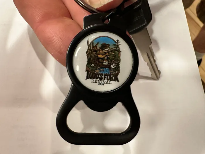 CustomPhoneWalletsNow.com - Bottle Opener Keychain