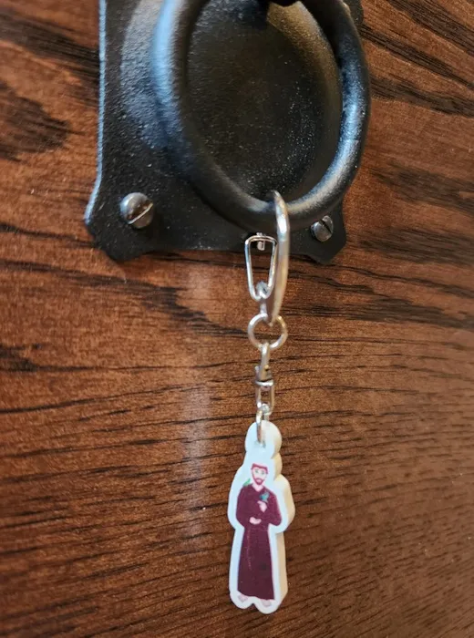 CustomPhoneWalletsNow.com - PVC Keychain