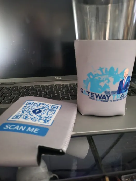 CustomPhoneWalletsNow.com - Full Color Collapsible