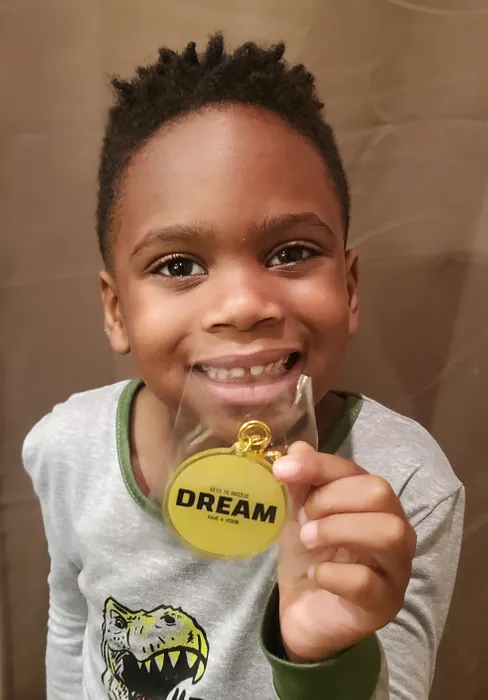 CustomPhoneWalletsNow.com - Acrylic Keychain