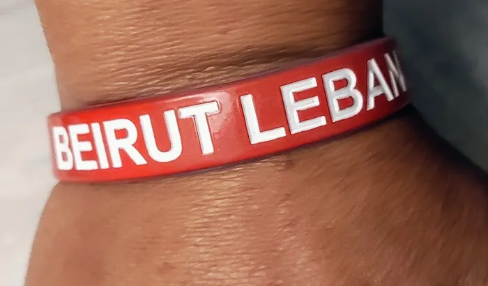 CustomPhoneWalletsNow.com - Color Coated