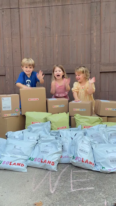 CustomPhoneWalletsNow.com