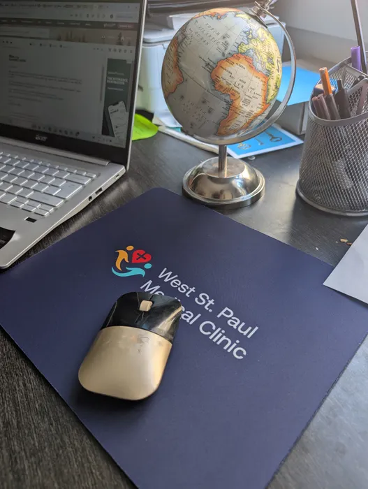 CustomPhoneWalletsNow.com - Custom Printed Rectangular Mouse Pad