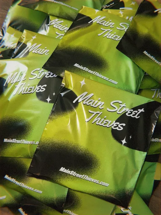 CustomPhoneWalletsNow.com - Custom Poly Mailer