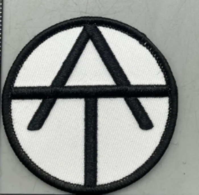 CustomPhoneWalletsNow.com - 3D Embroidered Patches