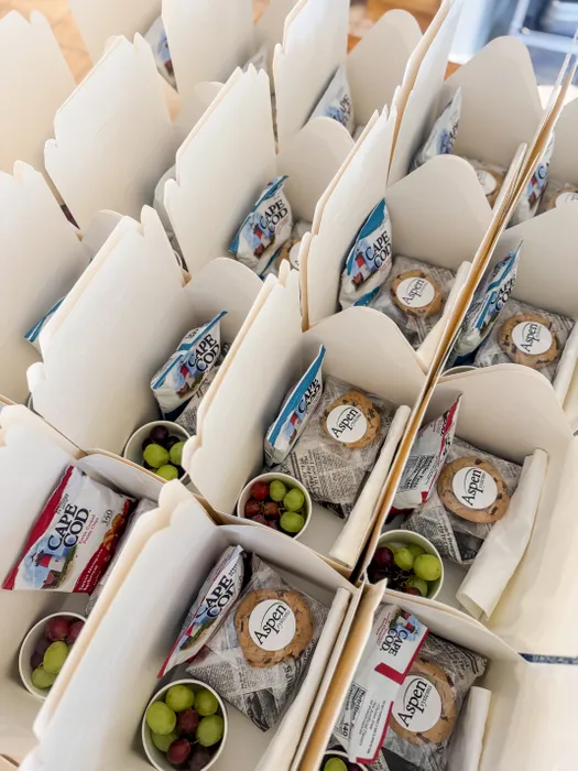 CustomPhoneWalletsNow.com