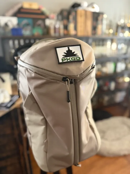 CustomPhoneWalletsNow.com - Embroidered Patches